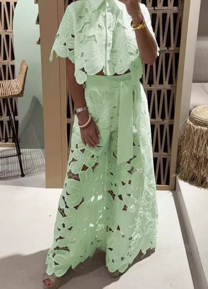 Demure Lace 2pc Set
