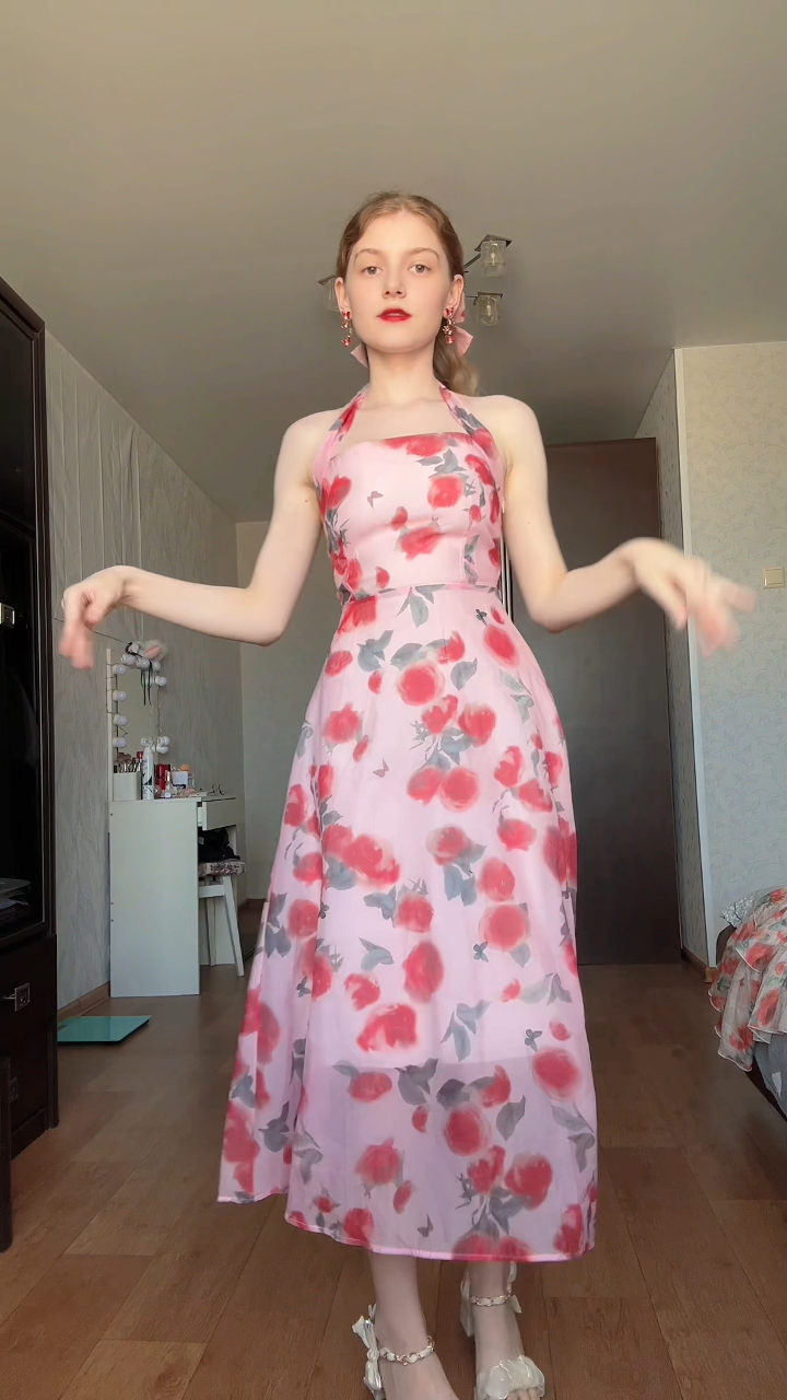 High waisted floral backless maxi dress