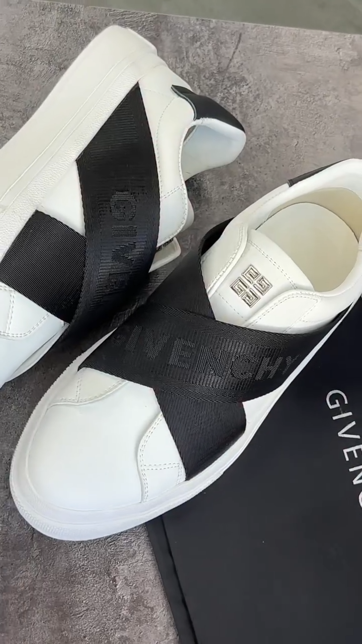 Italian City Sports Leather Sneakers