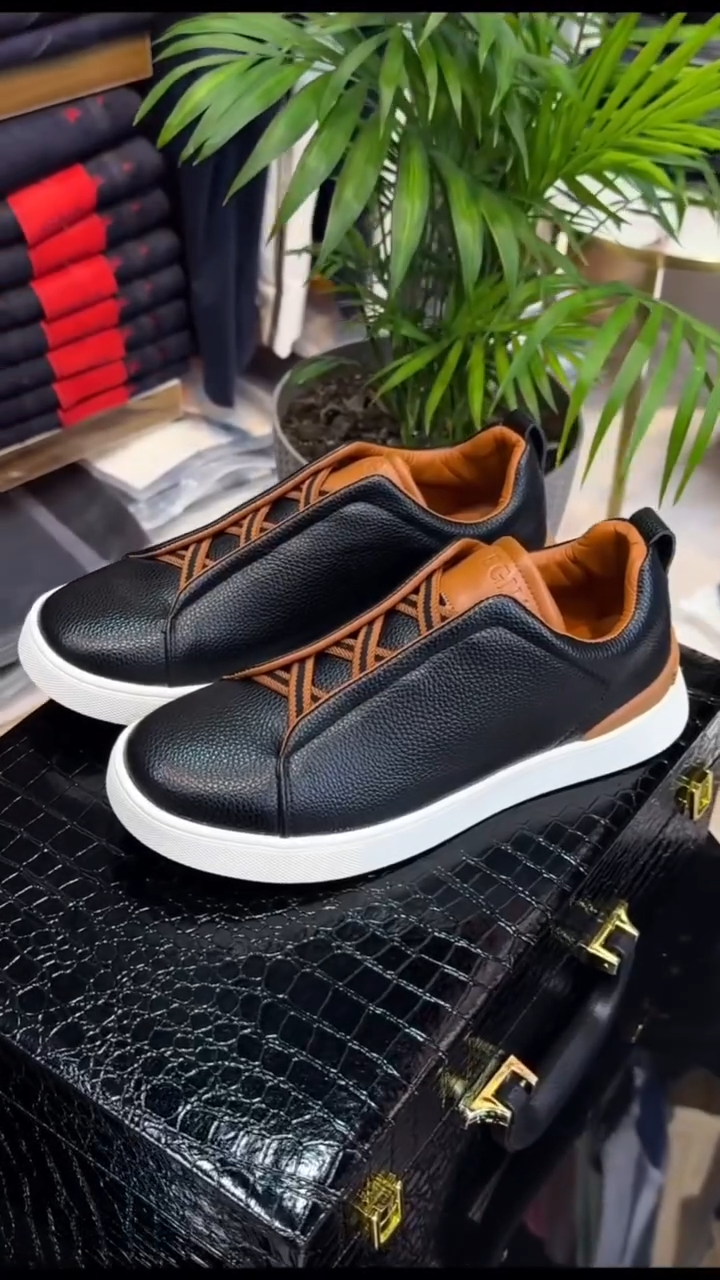 Men's Suede Leather Board Shoes