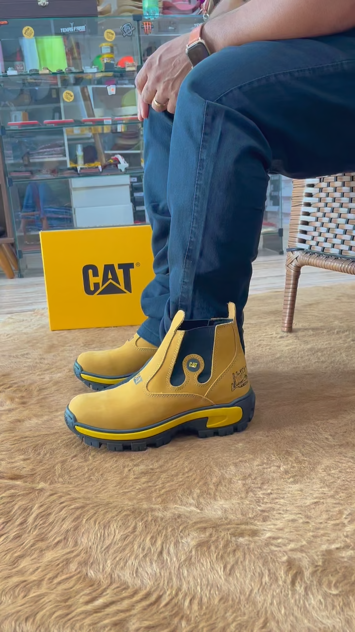 Heavy-Duty Chelsea Work Boots