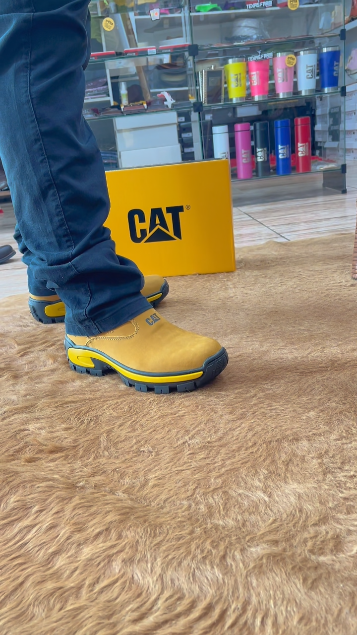 Heavy-Duty Chelsea Work Boots