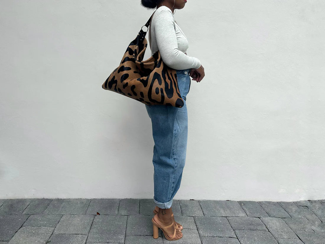 Jaguar print shoulder bag