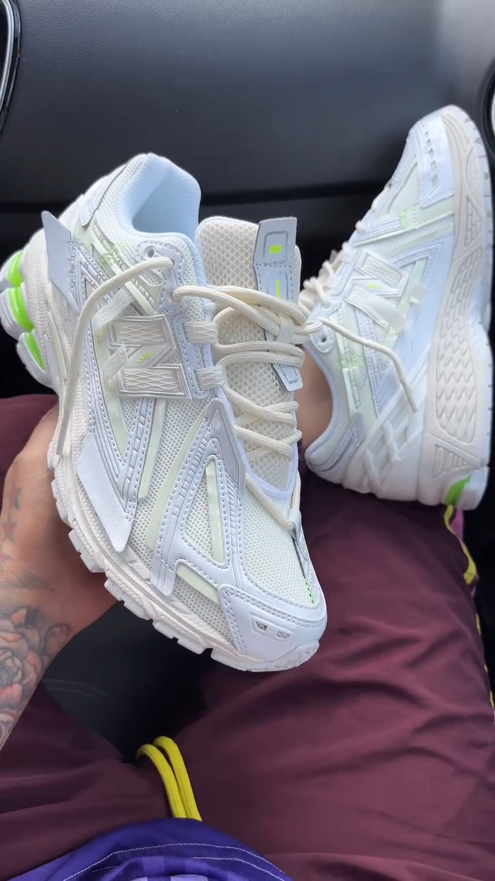 Women's White Breathable Sneakers