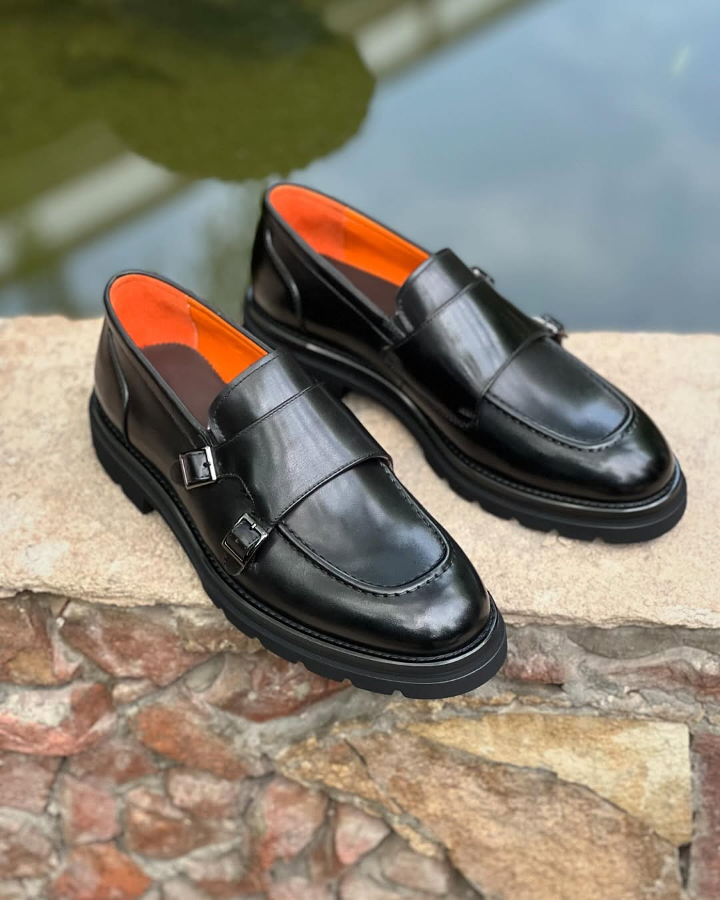 Santoni buckle leather shoes