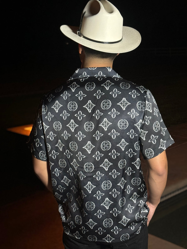 Men's Short-Sleeved Shirt with Printed Pattern