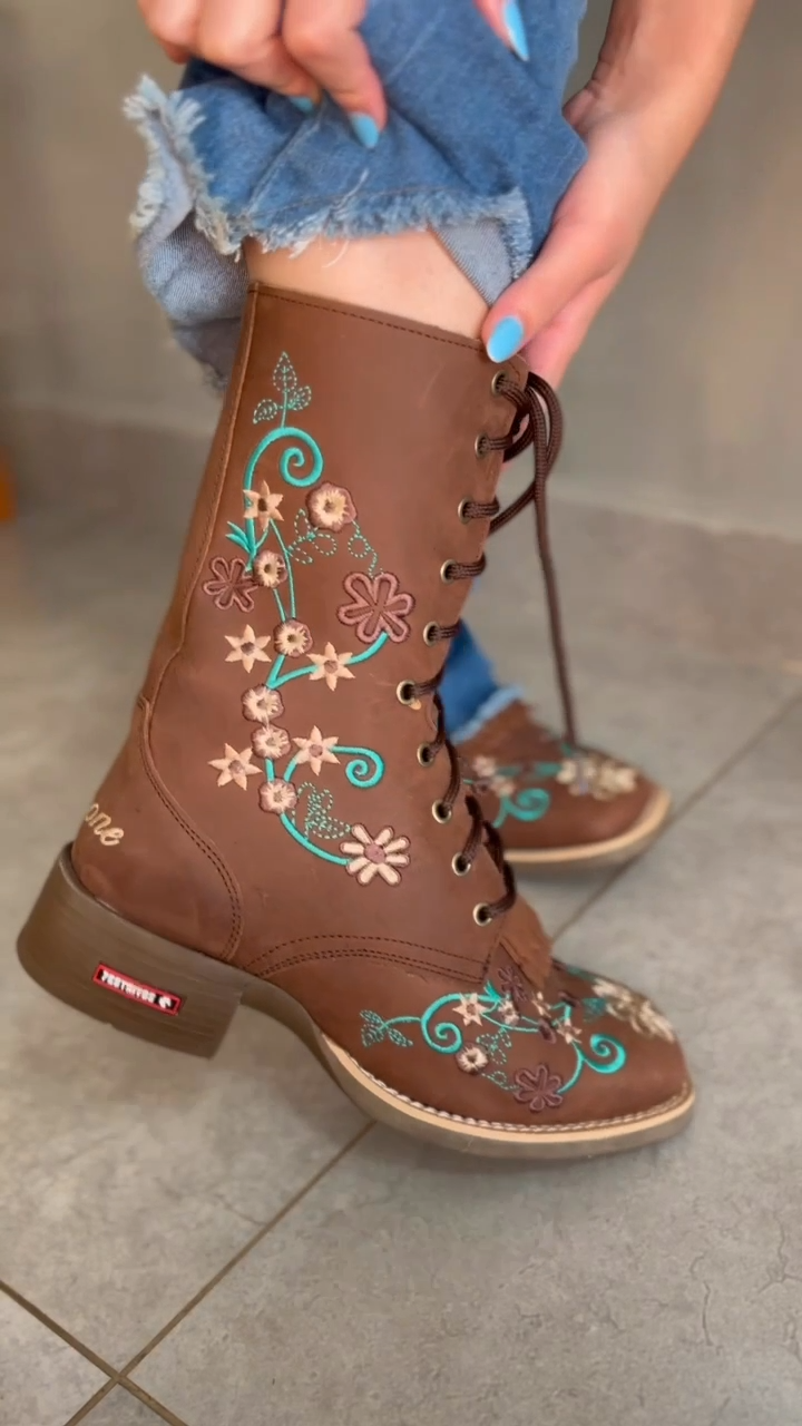 Women's Carved Leather Cowboy Boots