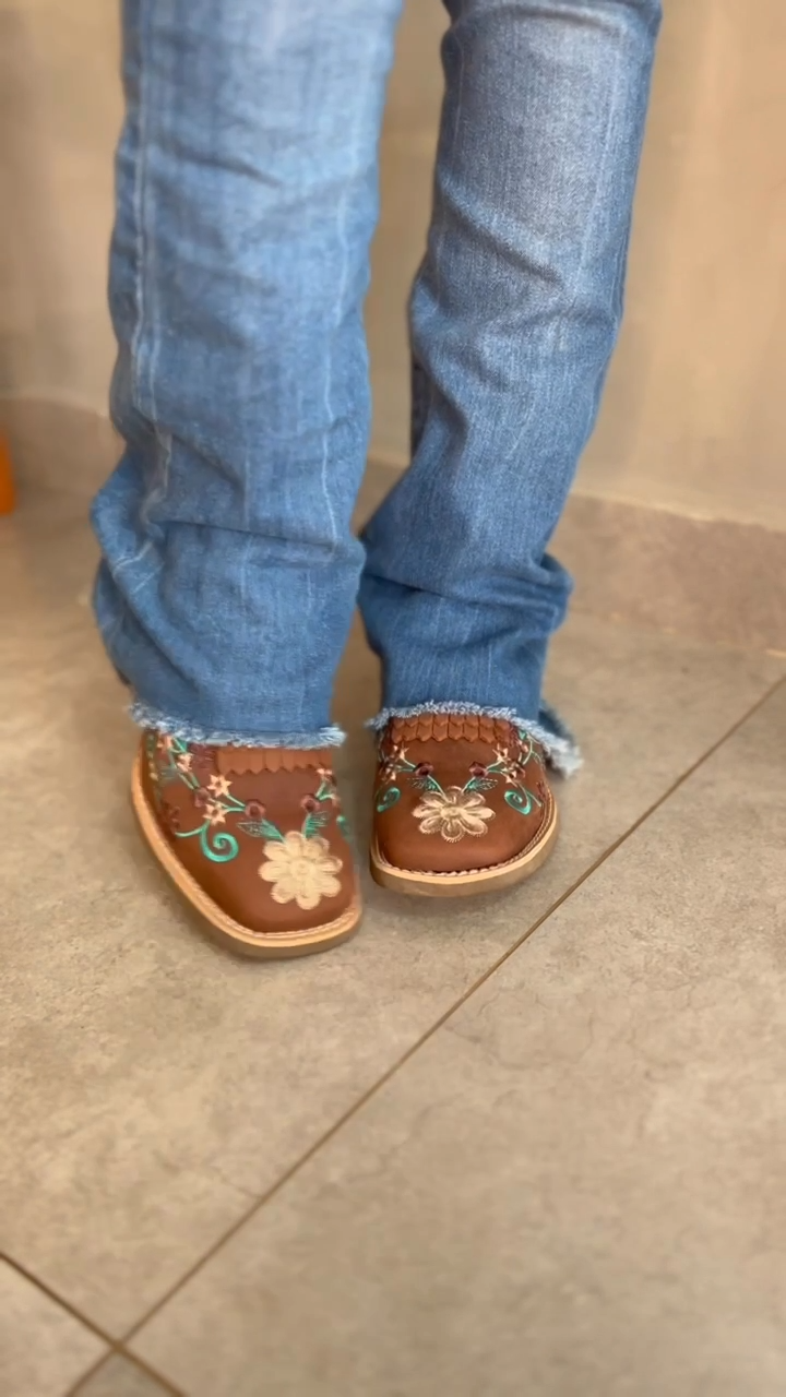 Women's Carved Leather Cowboy Boots