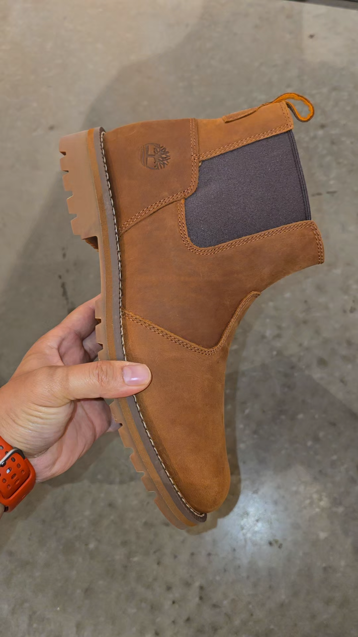 Men's Nubuck Chelsea Boots