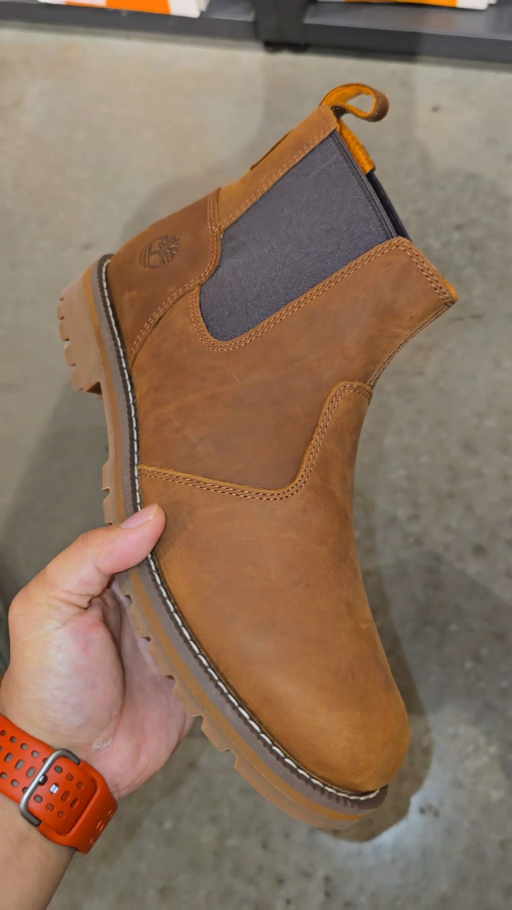 Men's Nubuck Chelsea Boots