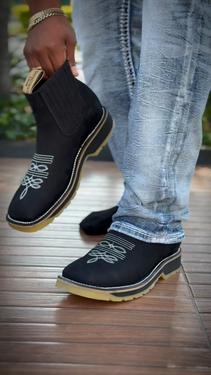 Embroidered Chelsea boots